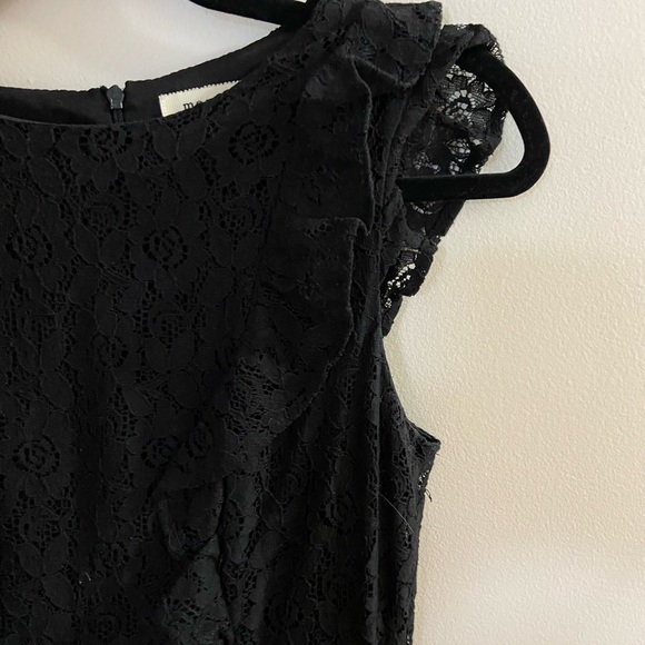 Black lace dress. Above the knee with ruffles. - Picture 2 of 3